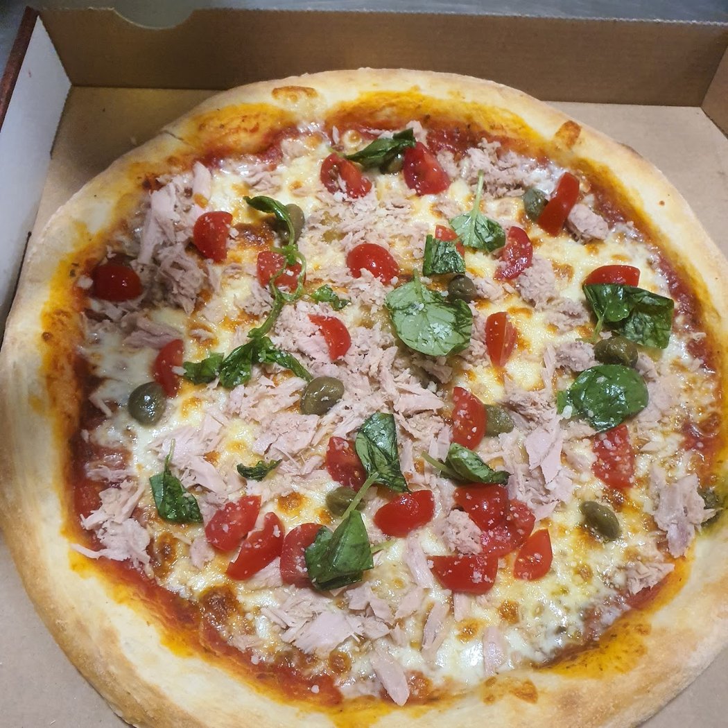 Pizza Napoli 1